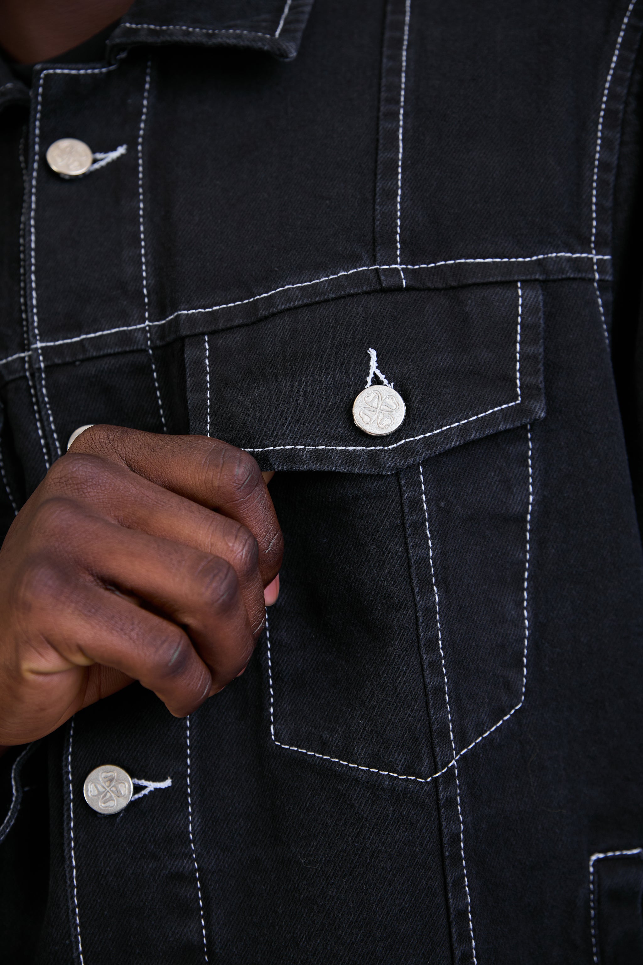 DENIM JACKET 
